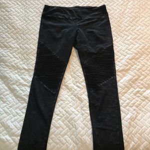 Black Moro Leggings
